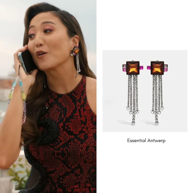 Mindy’s Rhinestone Dangle Earrings